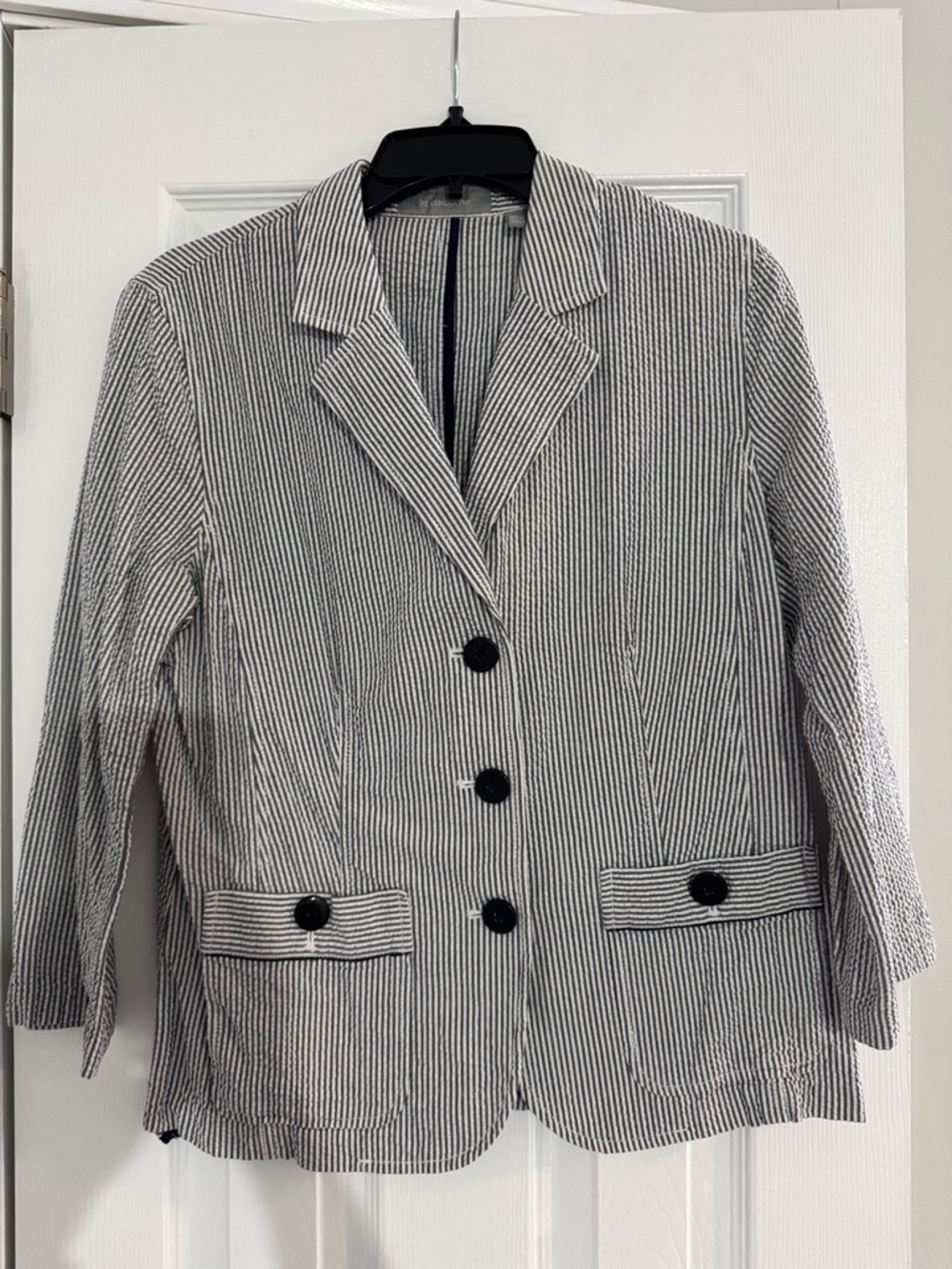 Liz Claiborne seersucker Black and White Striped Blazer